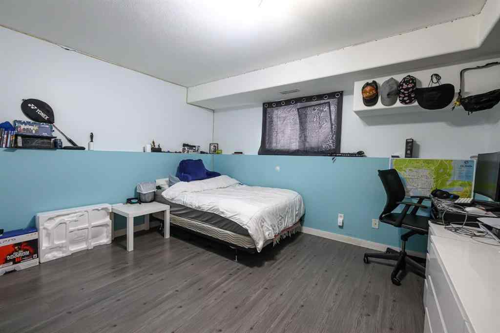 MLS® A2232204 - 11922 105 Street  in Royal Oaks Grande Prairie, Residential