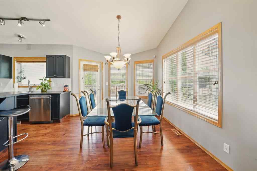 MLS® A2232216 - 13 Fern Glade Crescent  in Fox Run Sylvan Lake, Residential