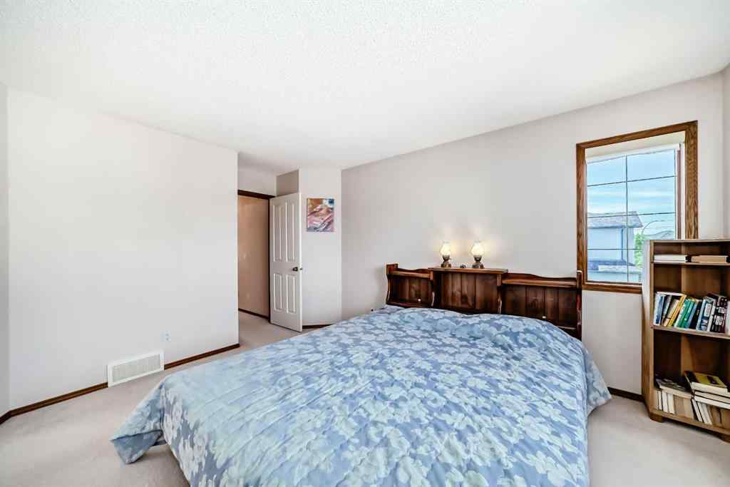 MLS® A2232235 - 42 Sierra Nevada Green SW in Signal Hill Calgary, Residential