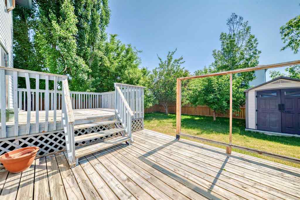 MLS® A2232235 - 42 Sierra Nevada Green SW in Signal Hill Calgary, Residential
