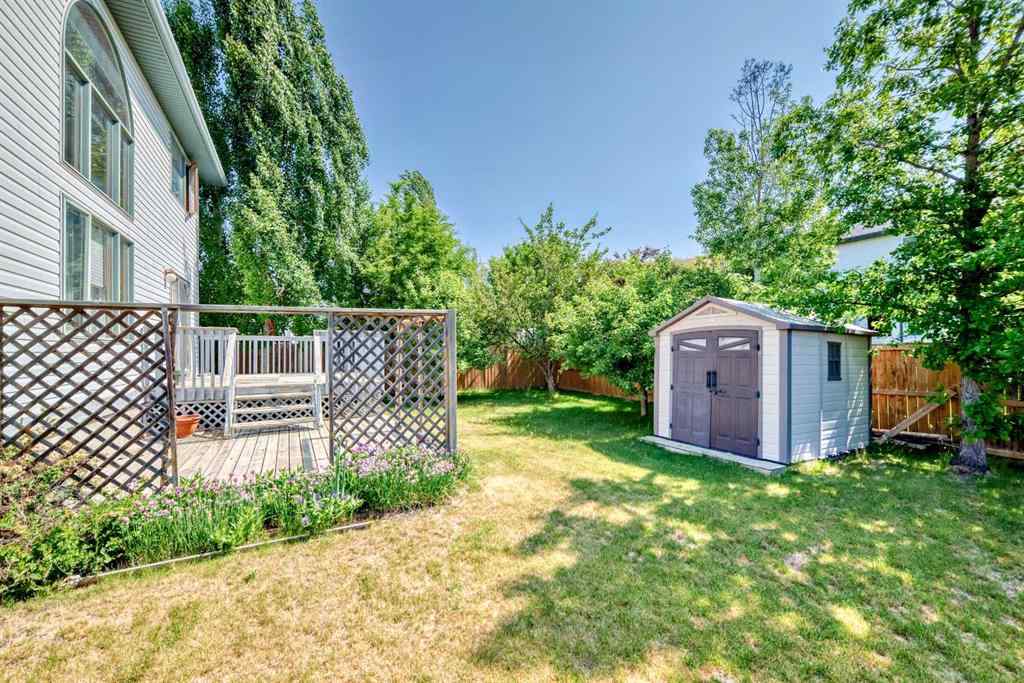 MLS® A2232235 - 42 Sierra Nevada Green SW in Signal Hill Calgary, Residential