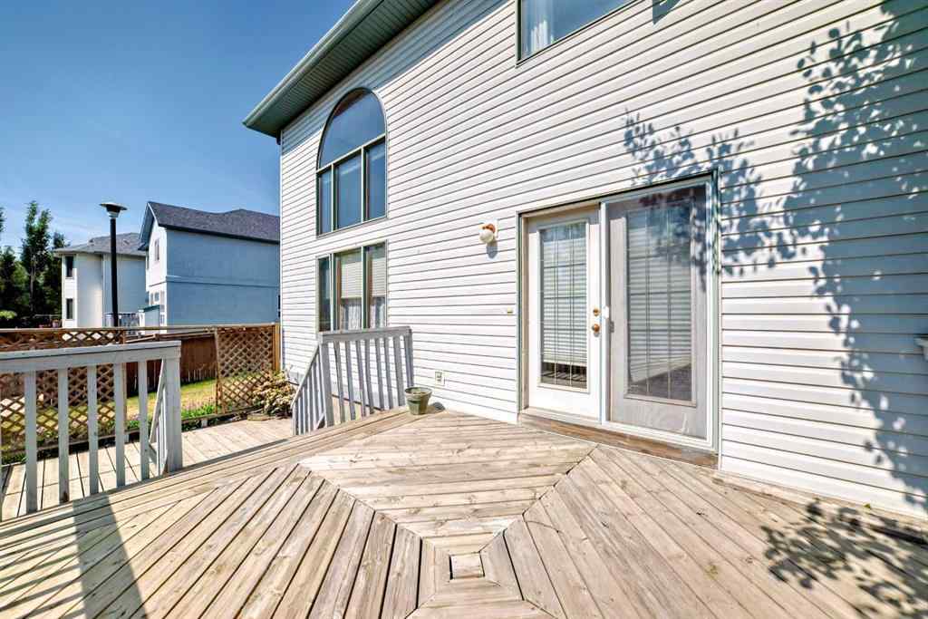 MLS® A2232235 - 42 Sierra Nevada Green SW in Signal Hill Calgary, Residential