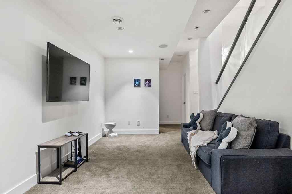MLS® A2232239 - Unit #1 1723 10 Street SW in Lower Mount Royal Calgary, Residential
