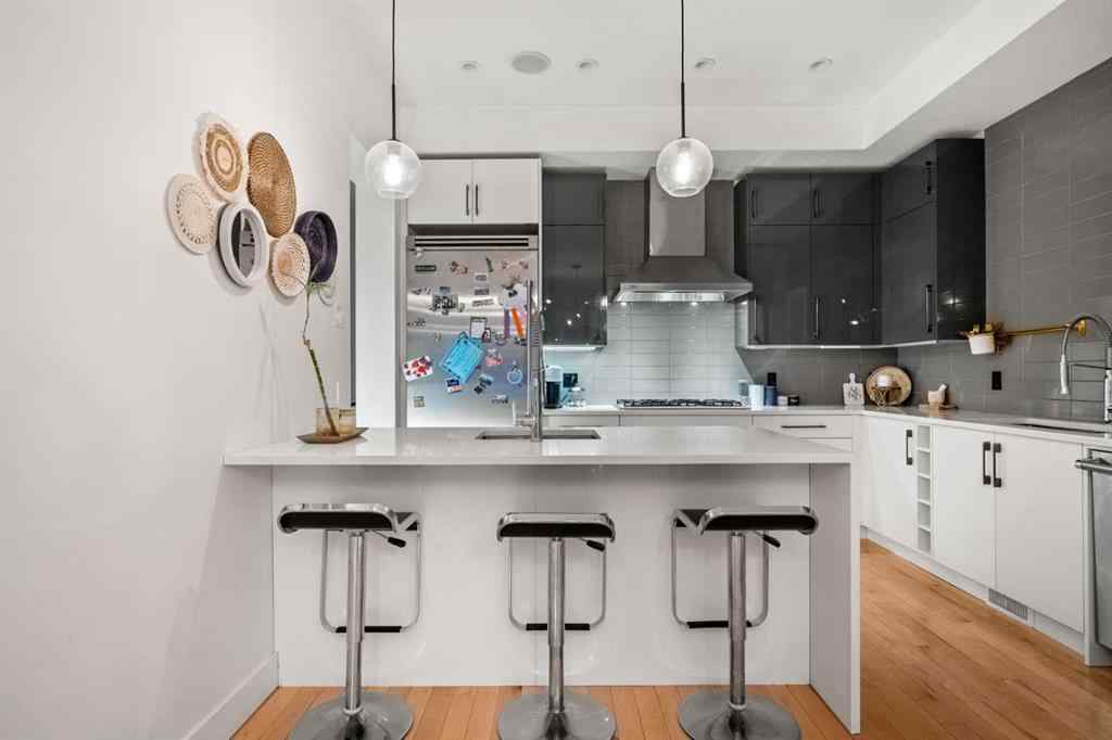 MLS® A2232239 - Unit #1 1723 10 Street SW in Lower Mount Royal Calgary, Residential