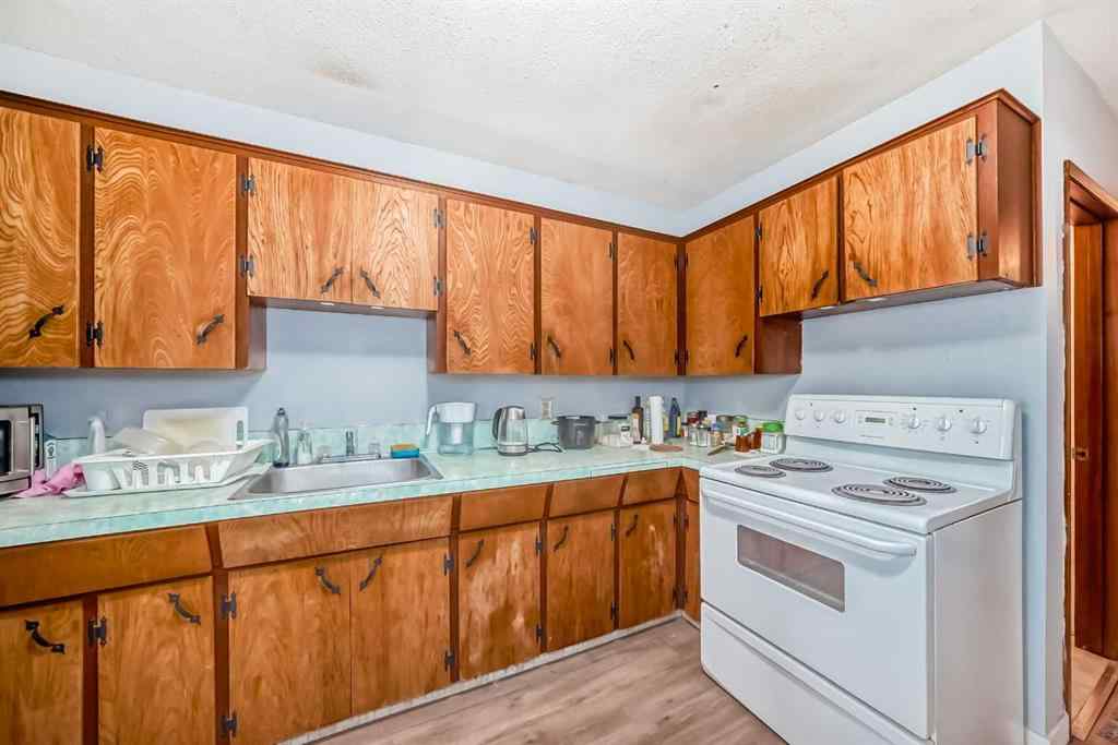MLS® A2232242 - Unit #104 2748 Brentwood Boulevard NW in Brentwood Calgary, Residential