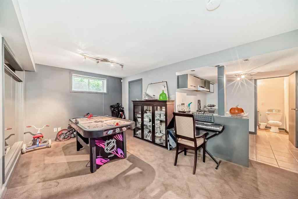 MLS® A2232261 - 206 Tuscany Ravine Close NW in Tuscany Calgary, Residential