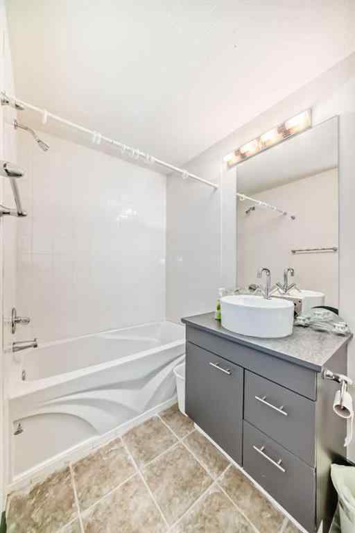 MLS® A2232261 - 206 Tuscany Ravine Close NW in Tuscany Calgary, Residential