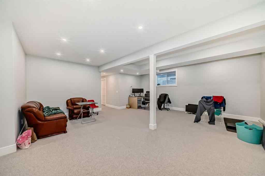 MLS® A2232263 - 95 Rock Lake View NW in Rocky Ridge Calgary, Residential
