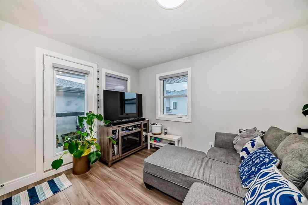 MLS® A2232263 - 95 Rock Lake View NW in Rocky Ridge Calgary, Residential