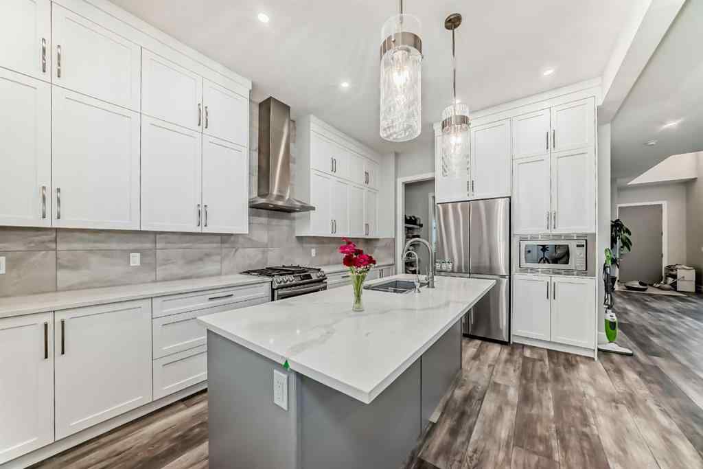 MLS® A2232263 - 95 Rock Lake View NW in Rocky Ridge Calgary, Residential