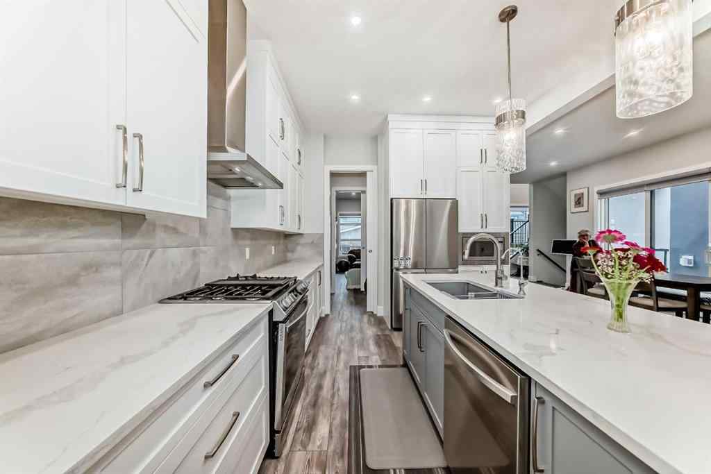 MLS® A2232263 - 95 Rock Lake View NW in Rocky Ridge Calgary, Residential
