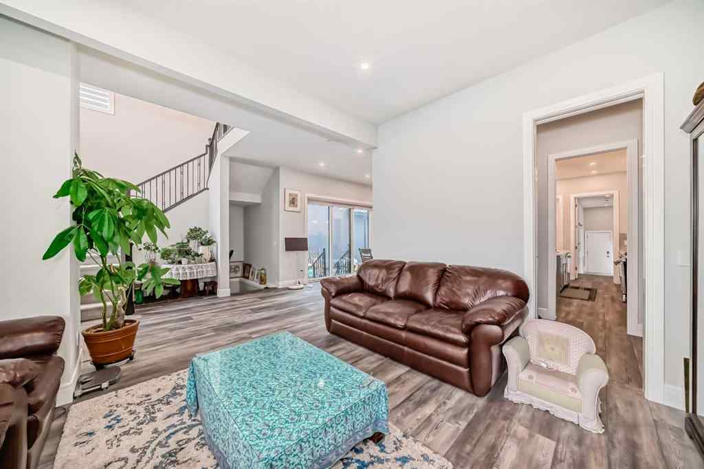 MLS® A2232263 - 95 Rock Lake View NW in Rocky Ridge Calgary, Residential