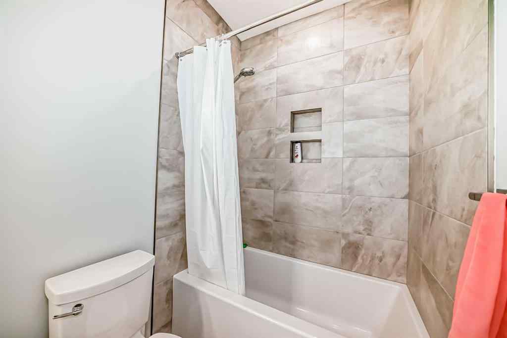 MLS® A2232263 - 95 Rock Lake View NW in Rocky Ridge Calgary, Residential