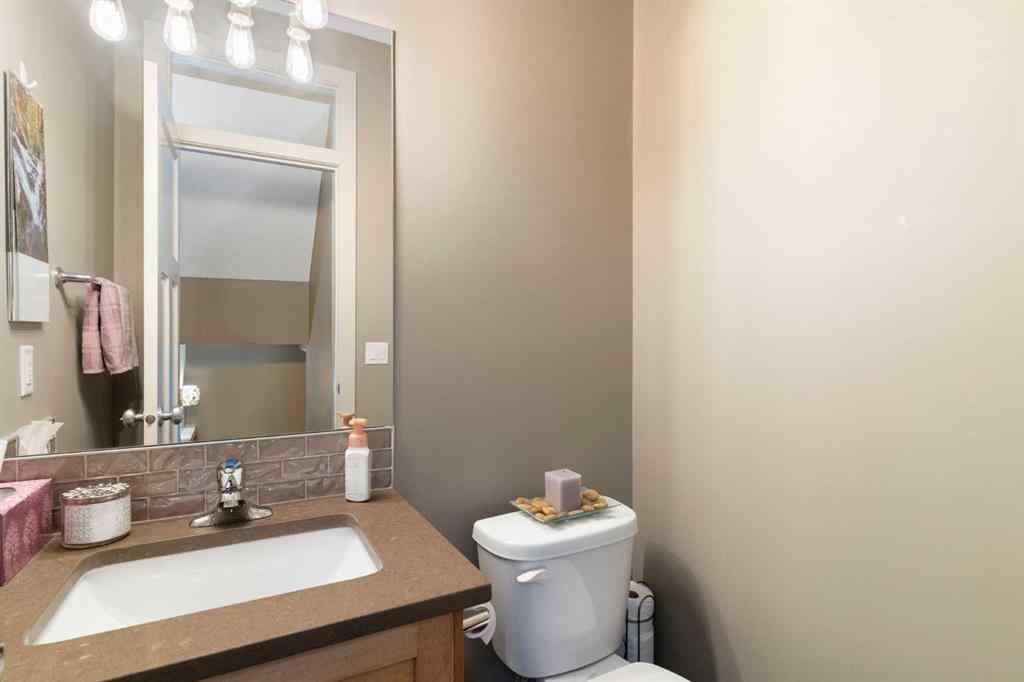 MLS® A2232265 - Unit #1 4728 17 Avenue NW in Montgomery Calgary, Residential