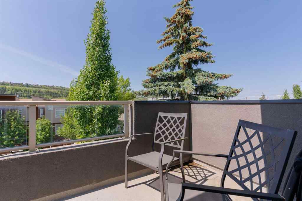 MLS® A2232265 - Unit #1 4728 17 Avenue NW in Montgomery Calgary, Residential