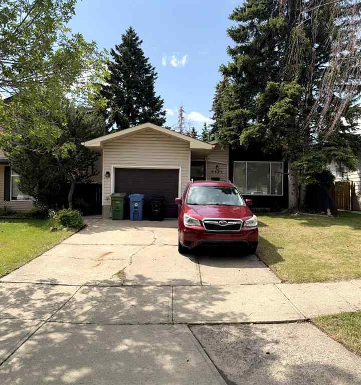 MLS® A2232271 - 6423 28 Avenue NE in Pineridge Calgary, Residential