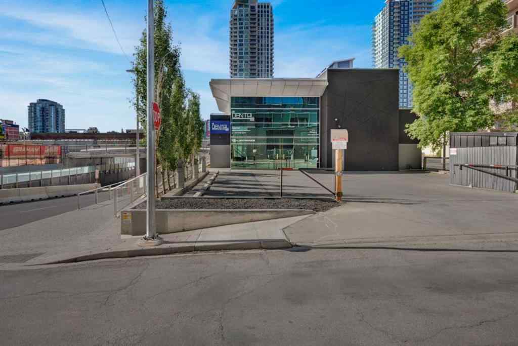MLS® A2232286 - 902 9 Avenue SW in Downtown Commercial Core Calgary, Commercial