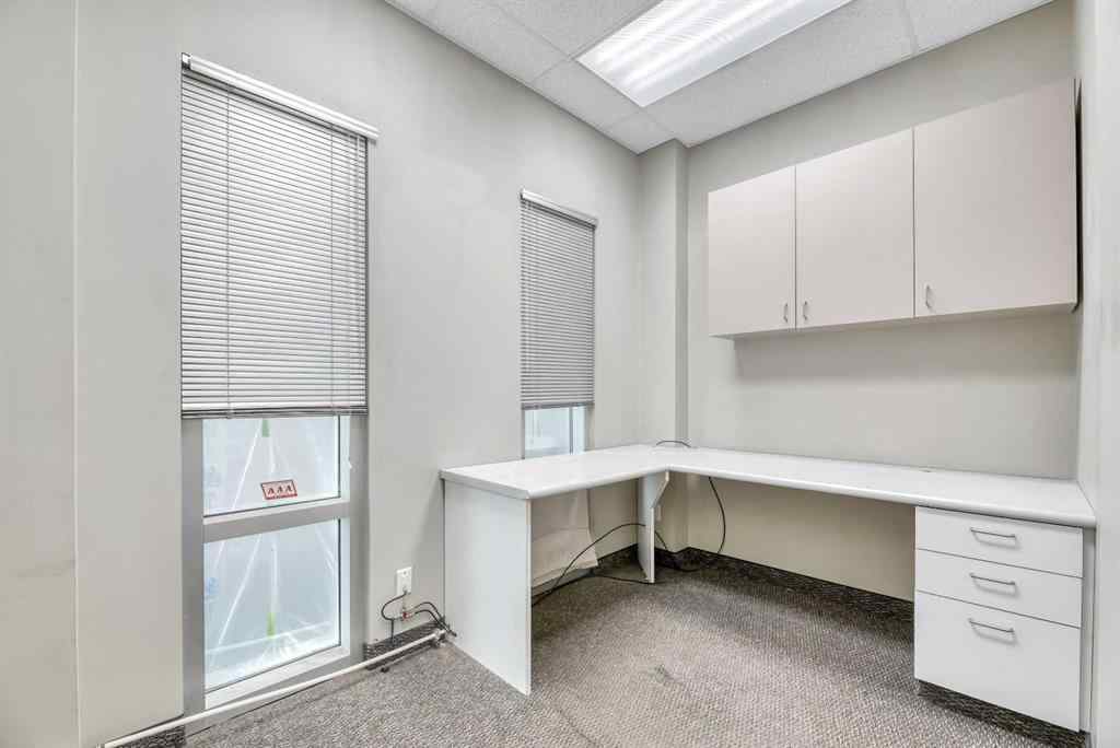 MLS® A2232286 - 902 9 Avenue SW in Downtown Commercial Core Calgary, Commercial