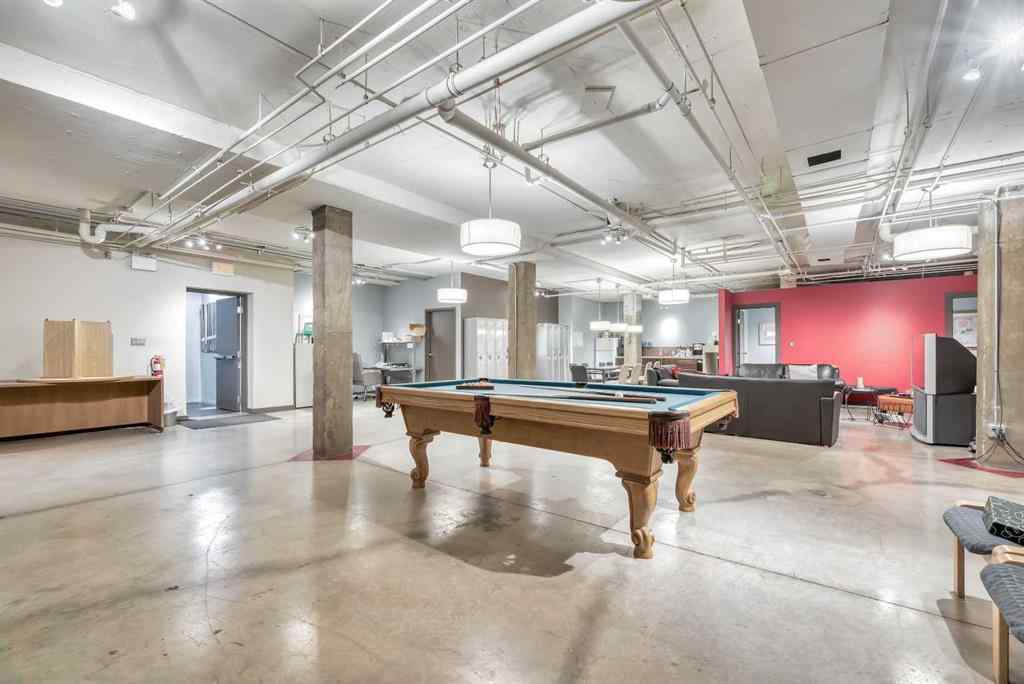 MLS® A2232286 - 902 9 Avenue SW in Downtown Commercial Core Calgary, Commercial