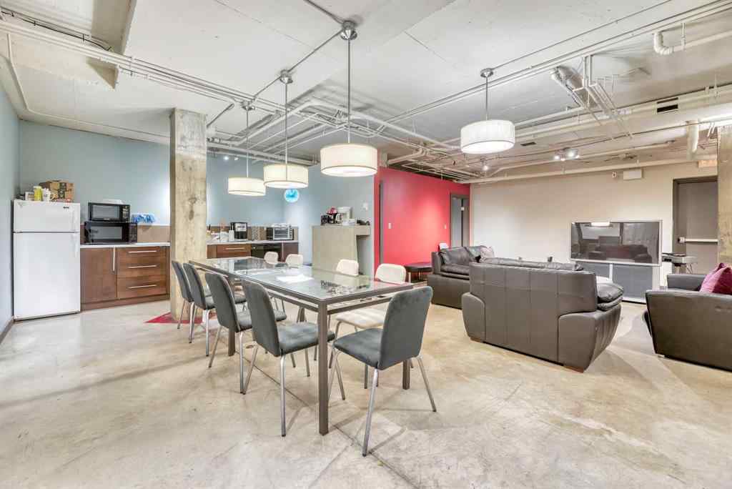 MLS® A2232286 - 902 9 Avenue SW in Downtown Commercial Core Calgary, Commercial