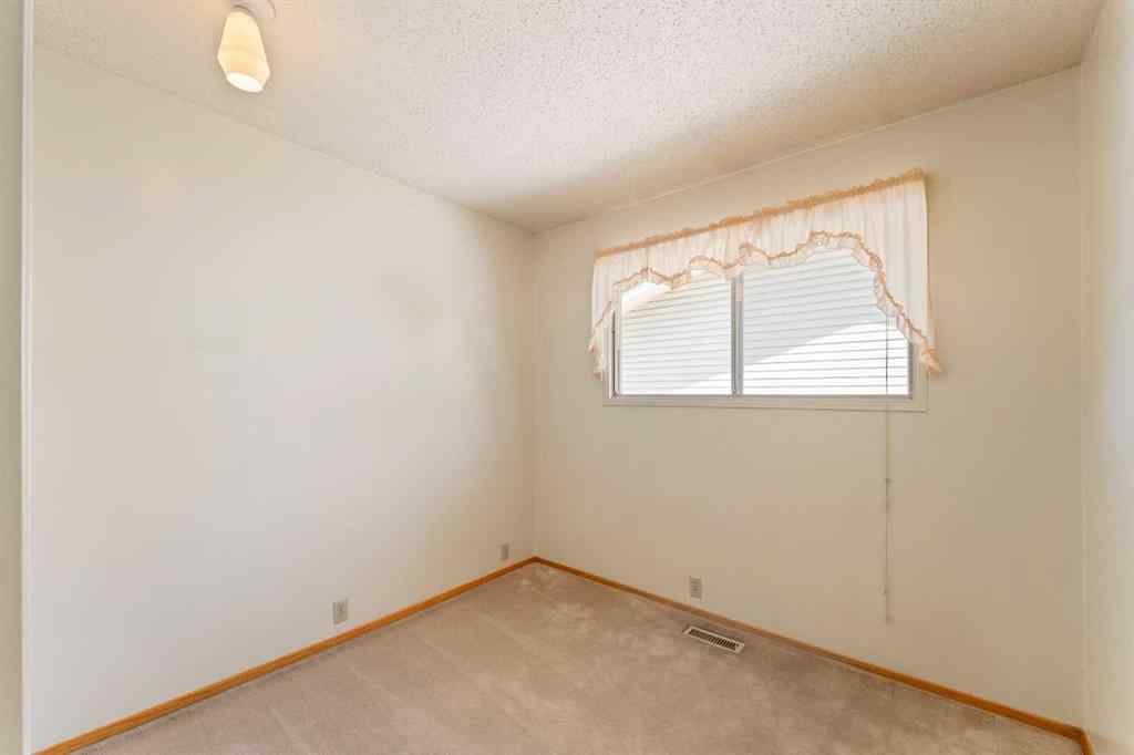 MLS® A2232313 - 1015 Lysander Drive SE in Ogden Calgary, Residential