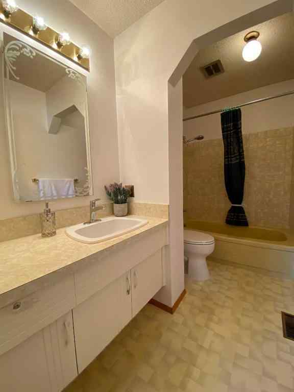 MLS® A2232313 - 1015 Lysander Drive SE in Ogden Calgary, Residential