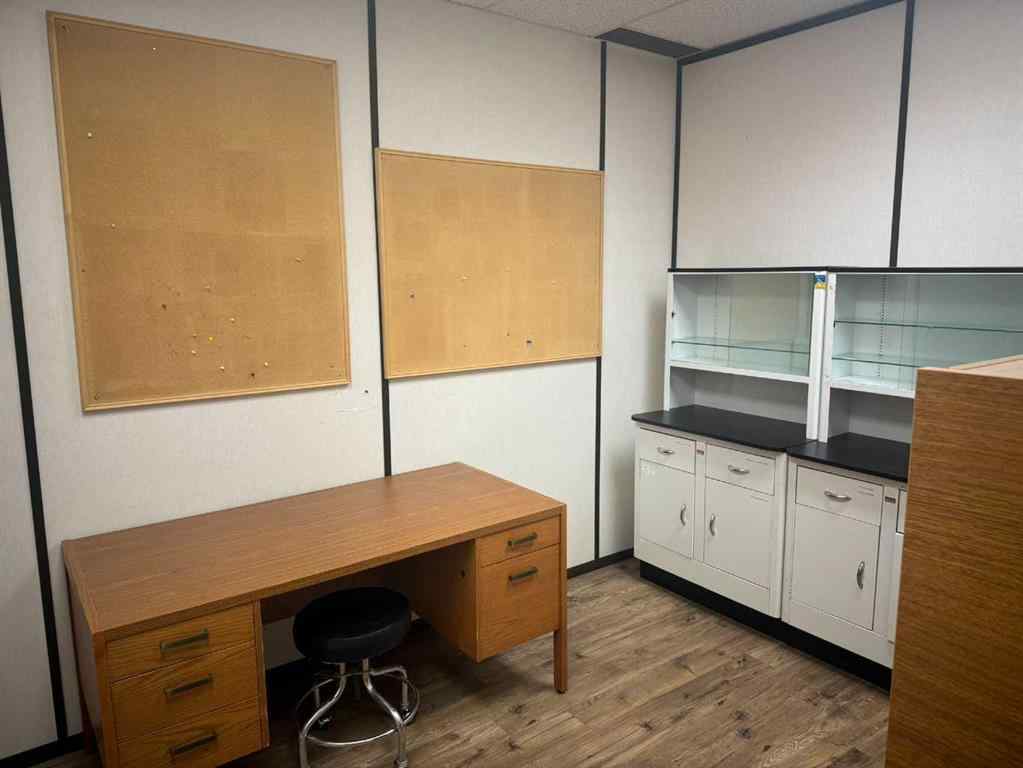 MLS® A2232352 - 5010 54 Avenue  in NONE Grimshaw, Commercial