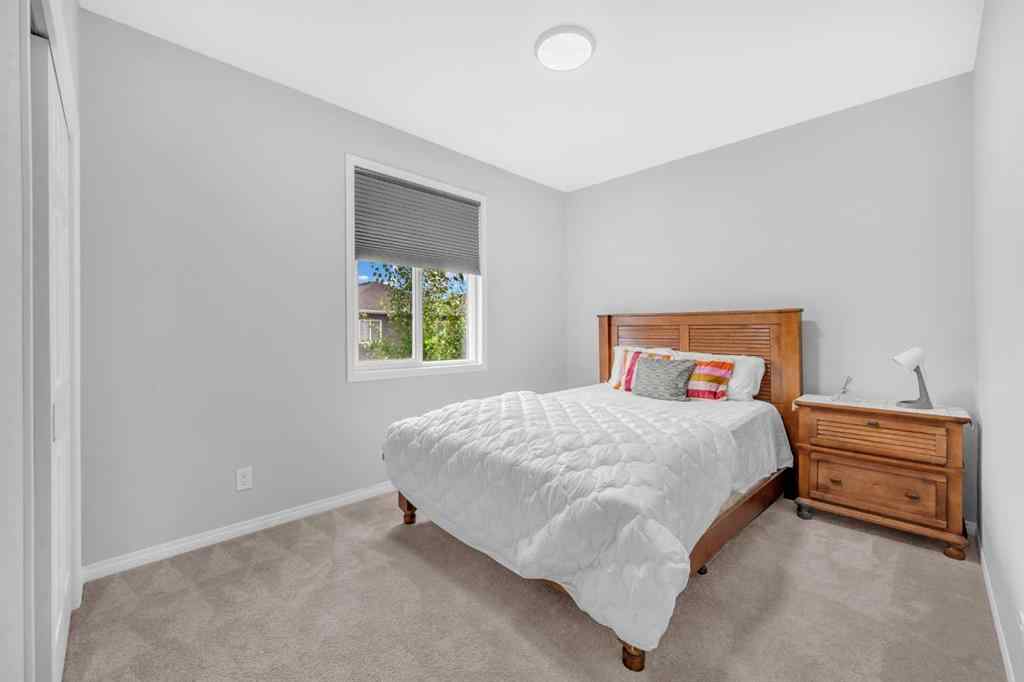 MLS® A2232355 - 52 Yorkstone Grove SW in Yorkville Calgary, Residential