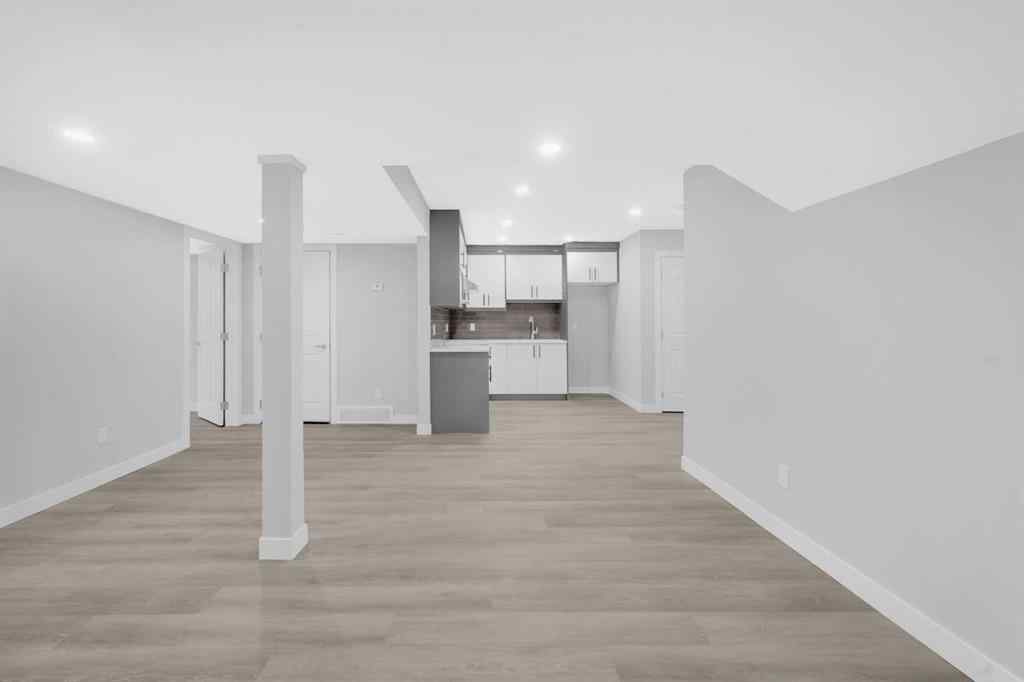 MLS® A2232355 - 52 Yorkstone Grove SW in Yorkville Calgary, Residential
