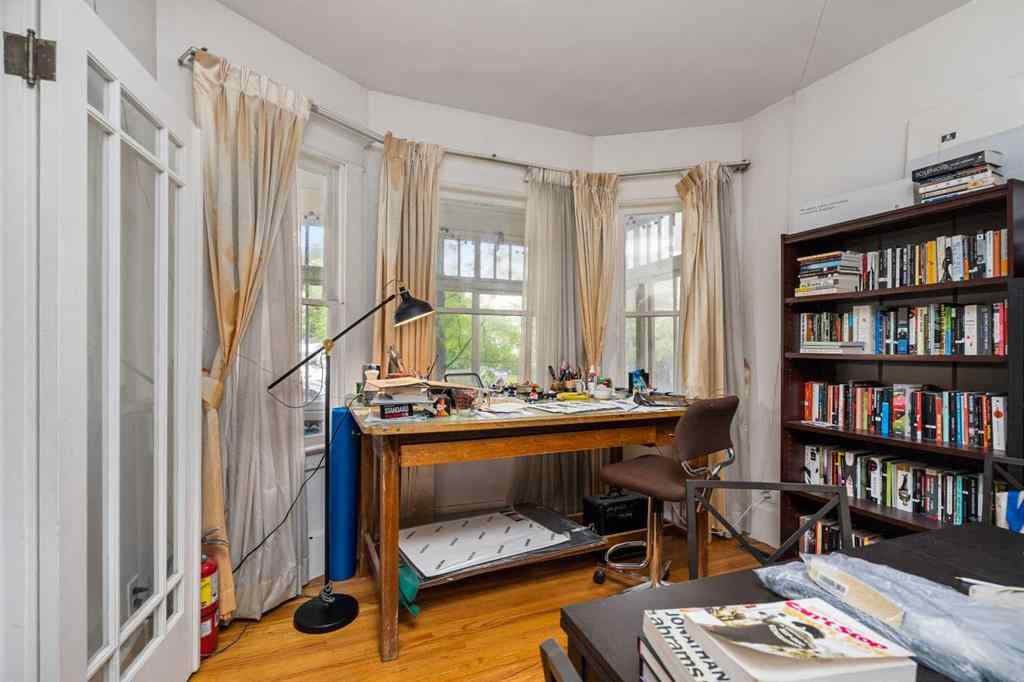 MLS® A2232360 - 527 20 Avenue SW in Cliff Bungalow Calgary, Residential