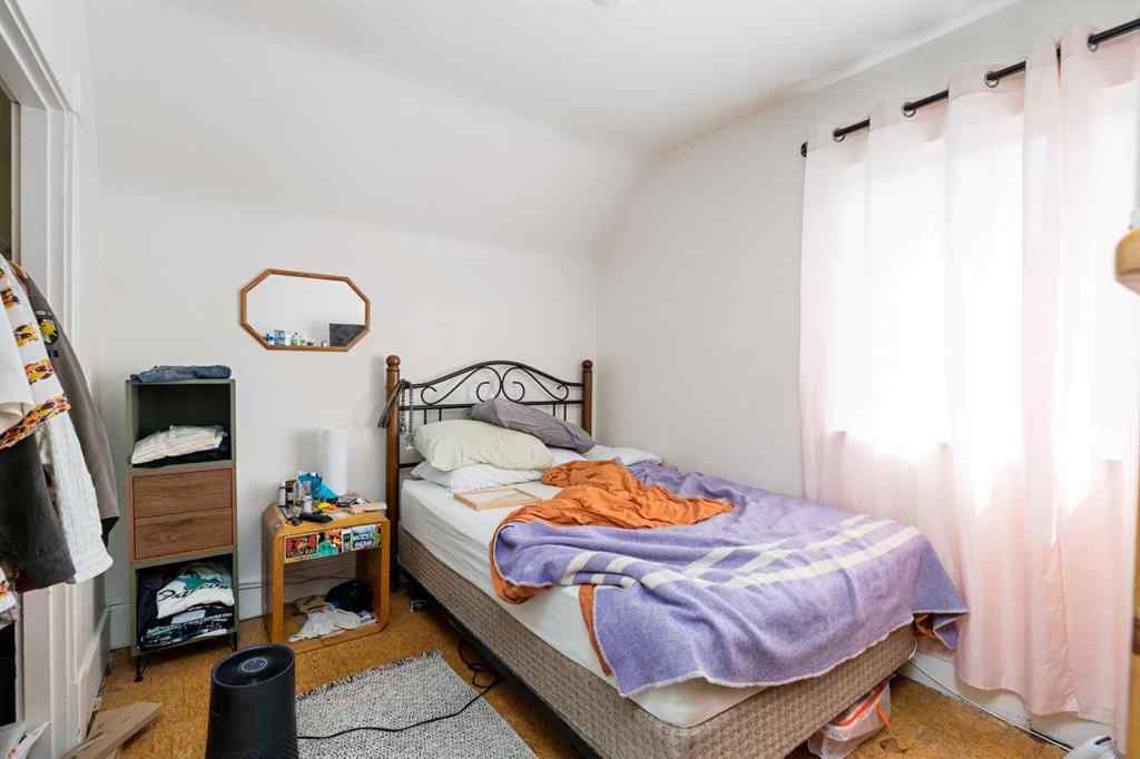 MLS® A2232360 - 527 20 Avenue SW in Cliff Bungalow Calgary, Residential