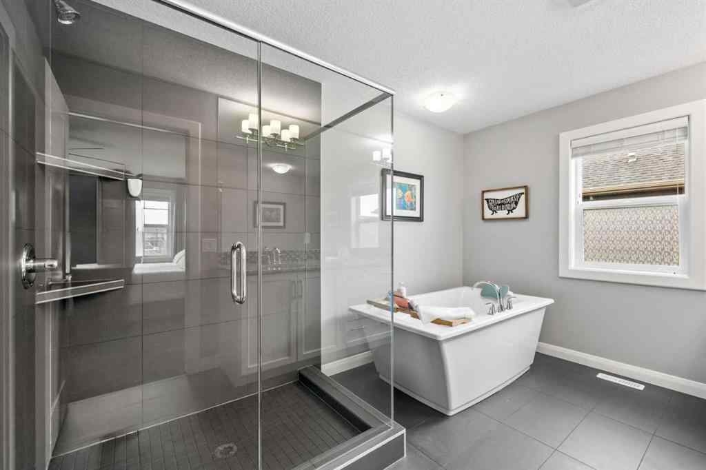 MLS® A2232363 - 136 Kinniburgh Drive  in Kinniburgh North Chestermere, Residential