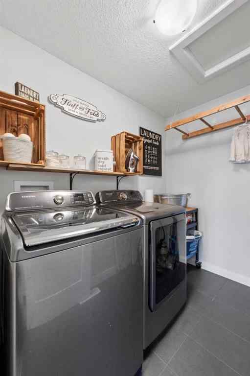 MLS® A2232363 - 136 Kinniburgh Drive  in Kinniburgh North Chestermere, Residential