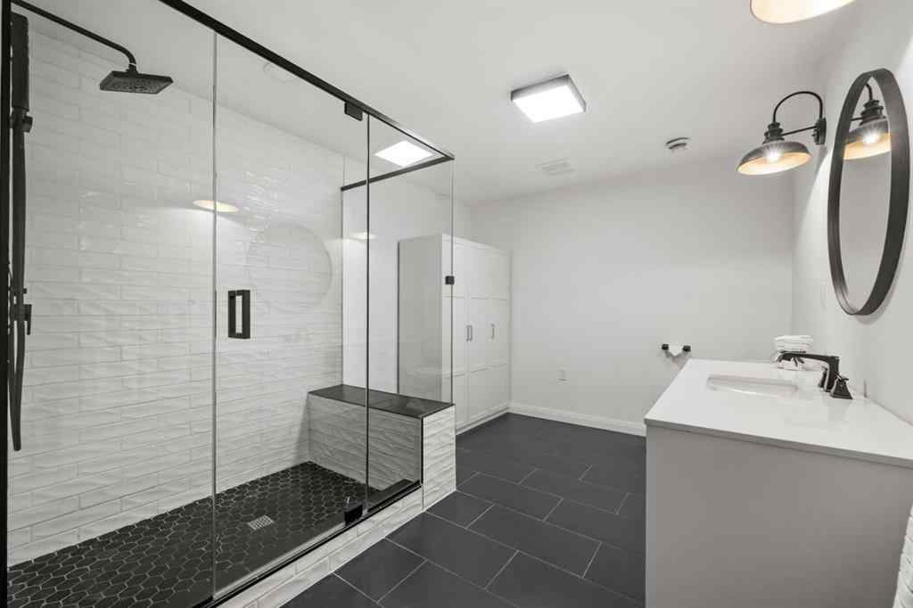 MLS® A2232363 - 136 Kinniburgh Drive  in Kinniburgh North Chestermere, Residential