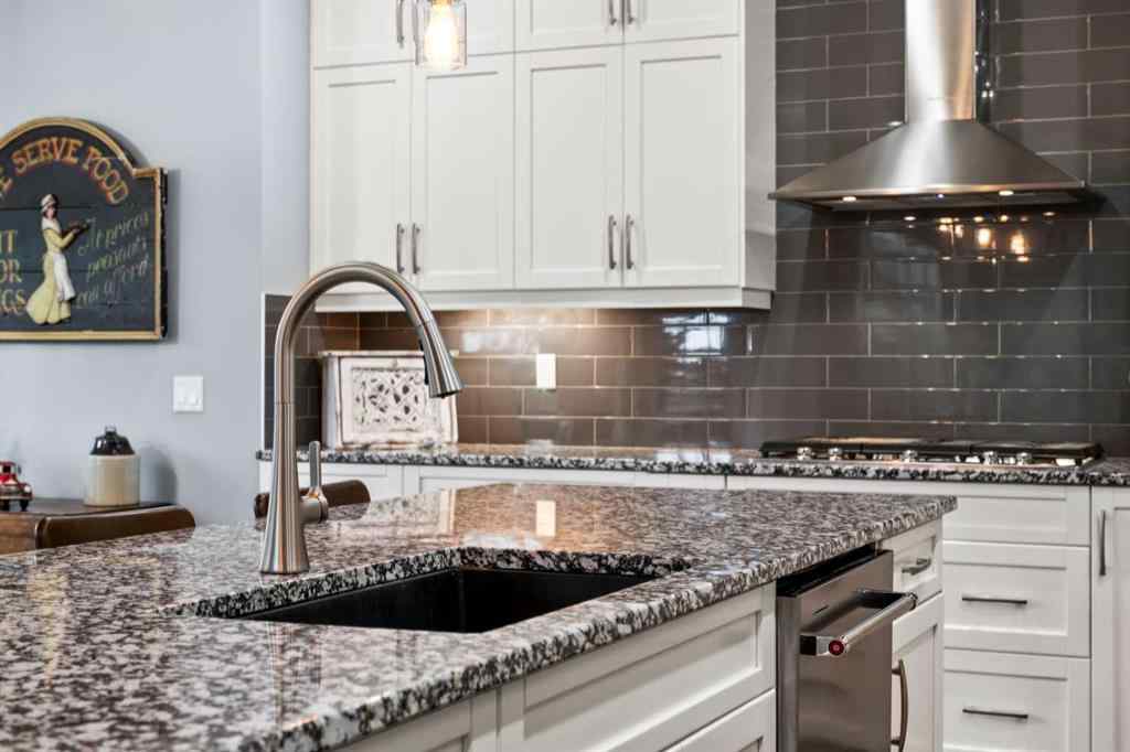 MLS® A2232363 - 136 Kinniburgh Drive  in Kinniburgh North Chestermere, Residential