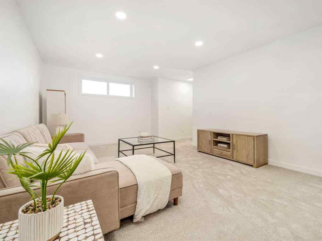 MLS® A2232371 - 2905 47 Street S in Discovery Lethbridge, Residential