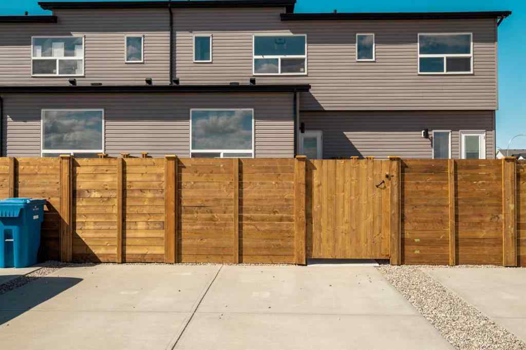 MLS® A2232371 - 2905 47 Street S in Discovery Lethbridge, Residential