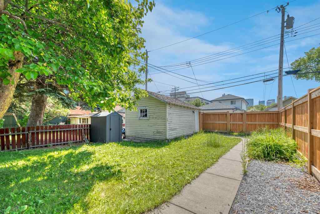 MLS® A2232378 - 111 11 Avenue NW in Crescent Heights Calgary, Residential