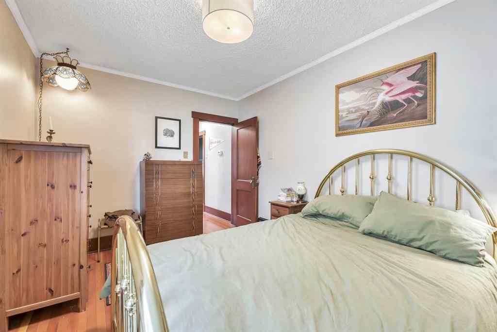 MLS® A2232378 - 111 11 Avenue NW in Crescent Heights Calgary, Residential