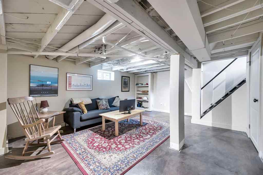 MLS® A2232378 - 111 11 Avenue NW in Crescent Heights Calgary, Residential