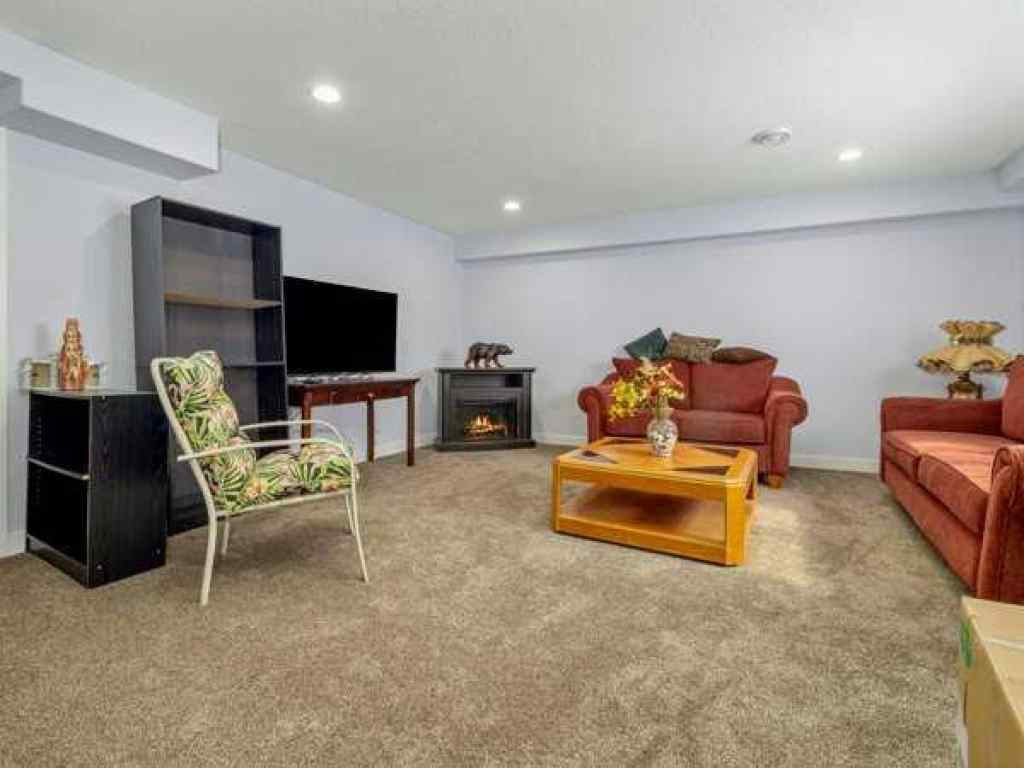 MLS® A2232408 - 242 1st Street W in NONE Cardston, Residential