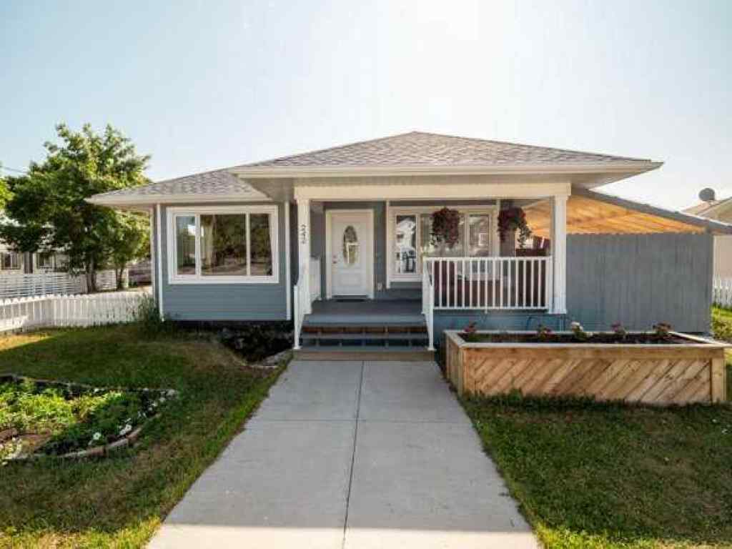 MLS® A2232408 - 242 1st Street W in NONE Cardston, Residential
