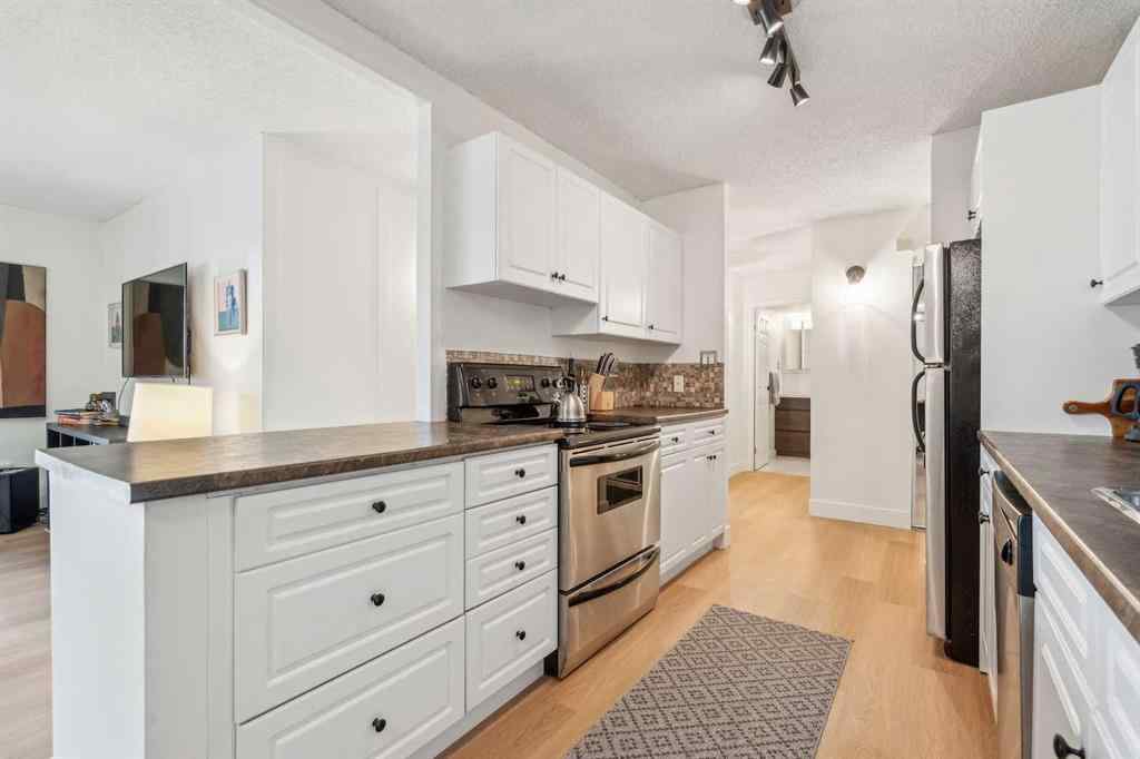 MLS® A2232418 - Unit #214 111 14 Avenue SE in Beltline Calgary, Residential