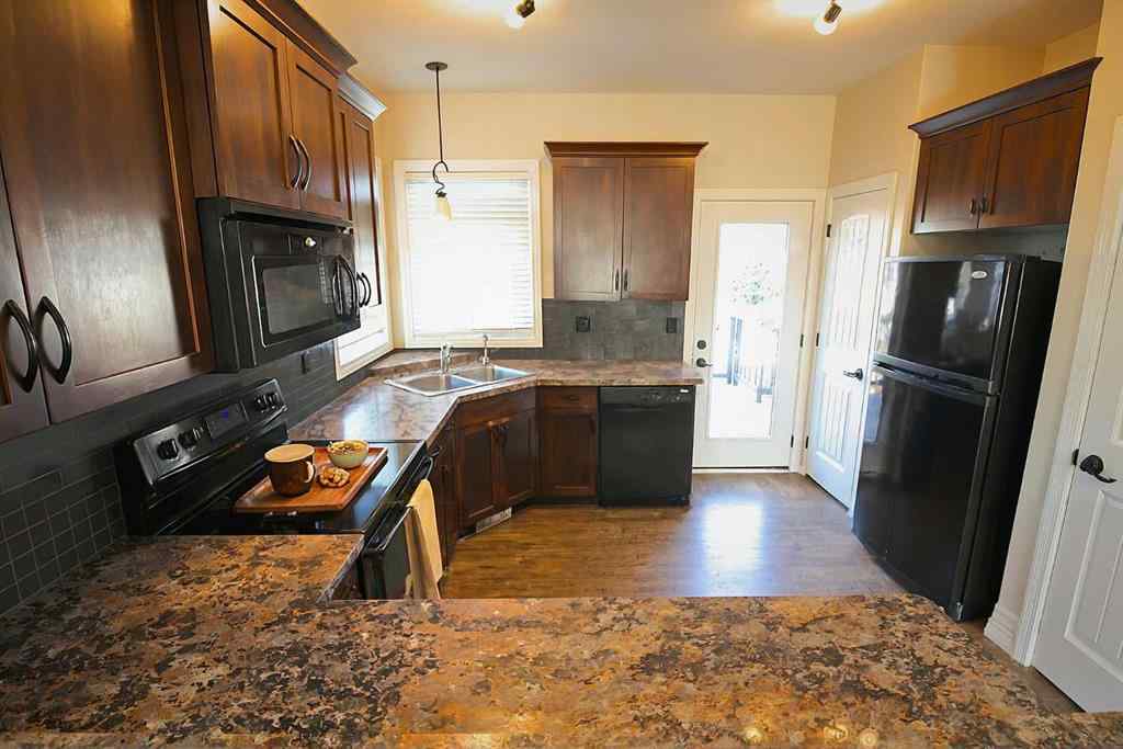 MLS® A2232422 - 109 Churchill Place  in Cottonwood Estates Blackfalds, Residential
