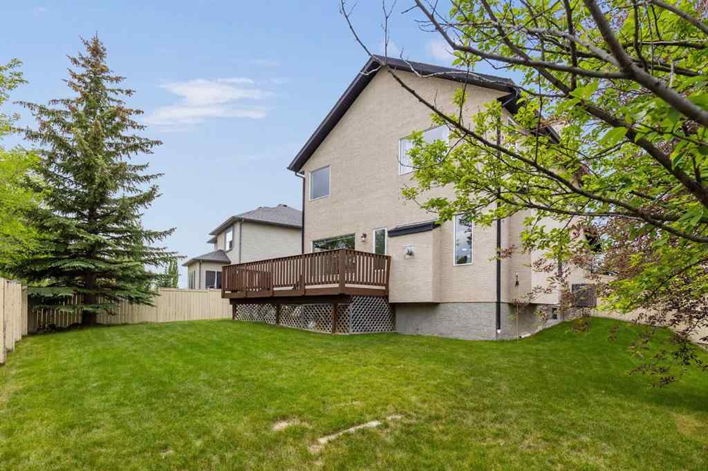 MLS® A2232437 - 38 Simcoe Crescent SW in Signal Hill Calgary, Residential