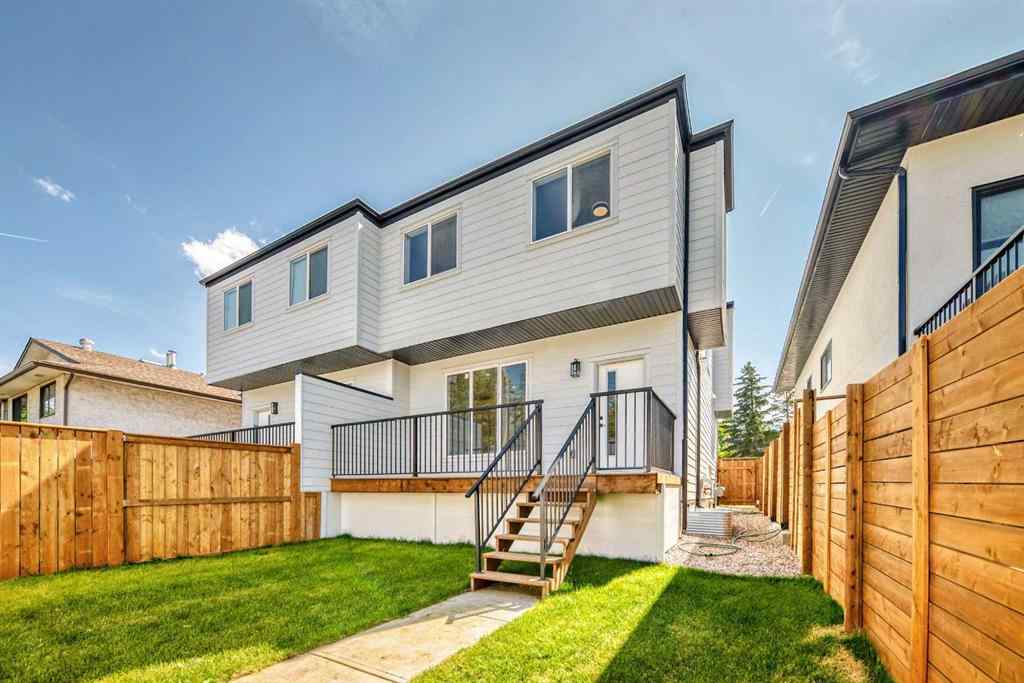 MLS® A2232447 - 4816 70 Street NW in Bowness Calgary, Residential