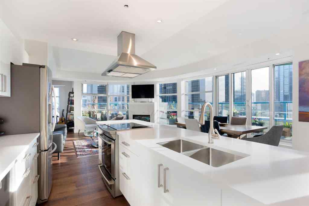 MLS® A2232473 - Unit #1005 205 Riverfront Avenue SW in Chinatown Calgary, Residential