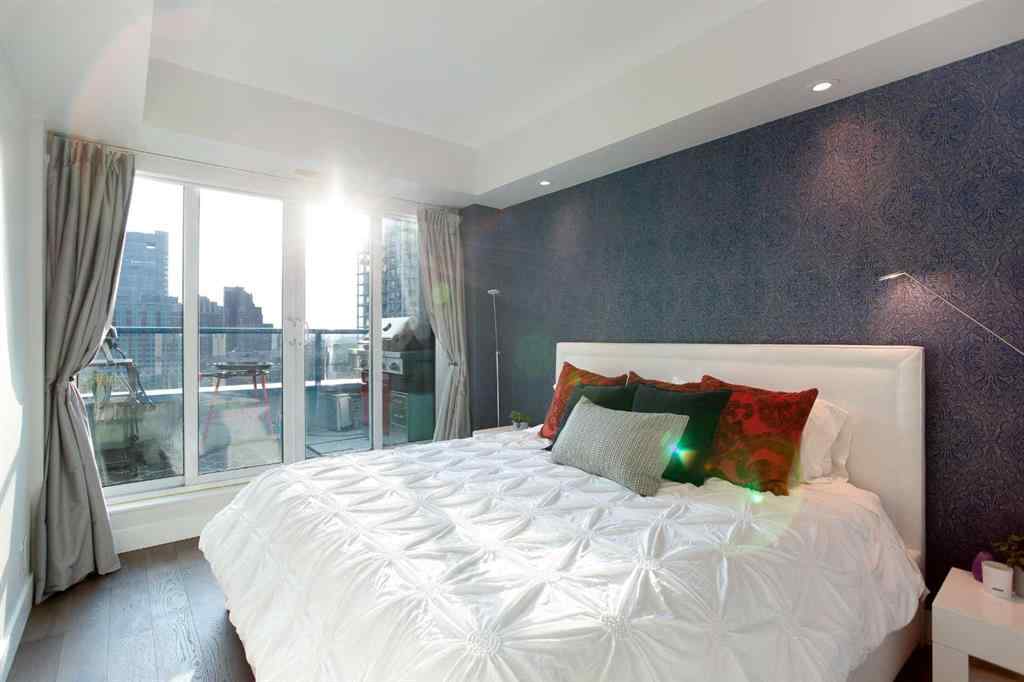 MLS® A2232473 - Unit #1005 205 Riverfront Avenue SW in Chinatown Calgary, Residential