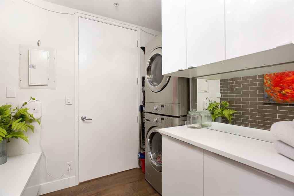 MLS® A2232473 - Unit #1005 205 Riverfront Avenue SW in Chinatown Calgary, Residential