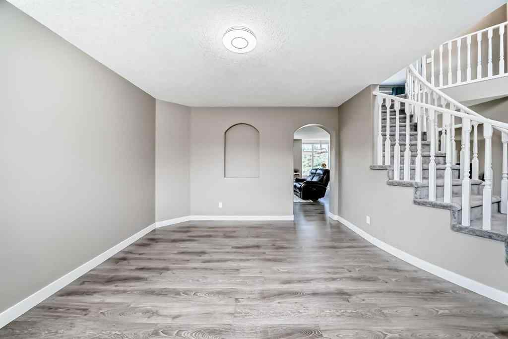 MLS® A2232474 - 55 Edgeridge Circle NW in Edgemont Calgary, Residential